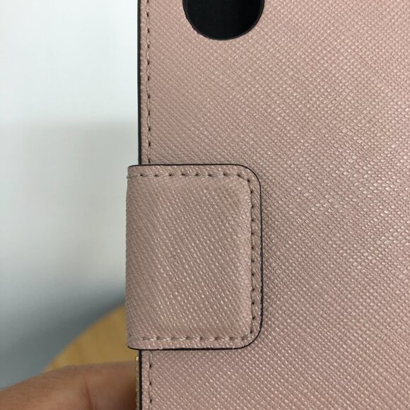 Kate Spade New York Cameron Zip Leather Wristlet for iPhone Xs Max (Warmvellum) - Picture 13 of 16